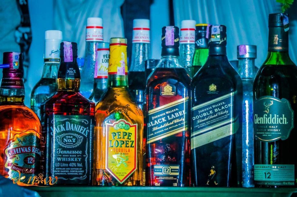 Club Denovo Hotel Butwal Luaran gambar